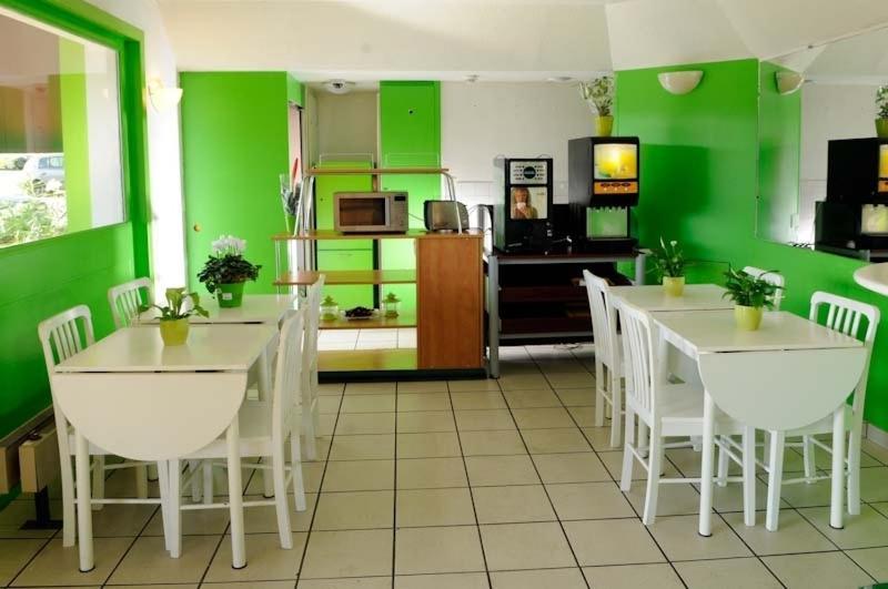 Lemon Hotel - Mery Sur Oise/Cergy Kültér fotó