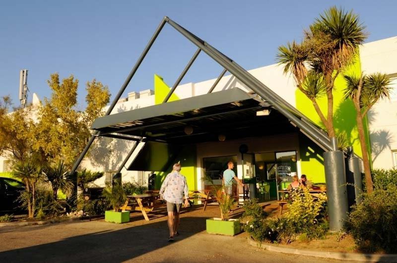 Lemon Hotel - Mery Sur Oise/Cergy Kültér fotó
