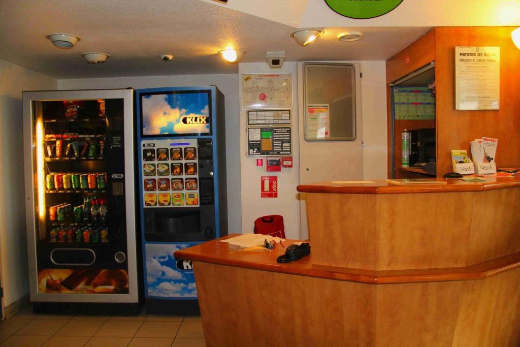 Lemon Hotel - Mery Sur Oise/Cergy Kültér fotó