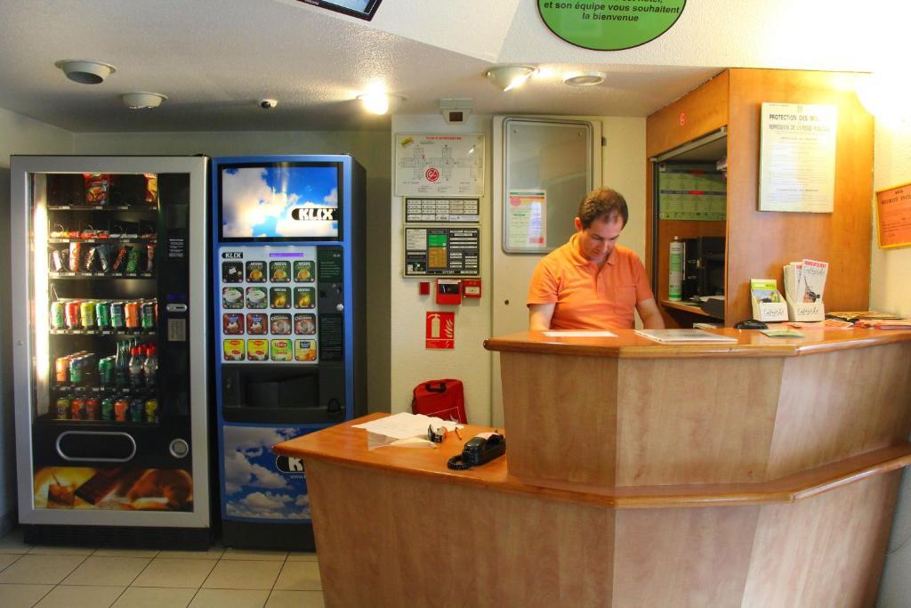 Lemon Hotel - Mery Sur Oise/Cergy Kültér fotó